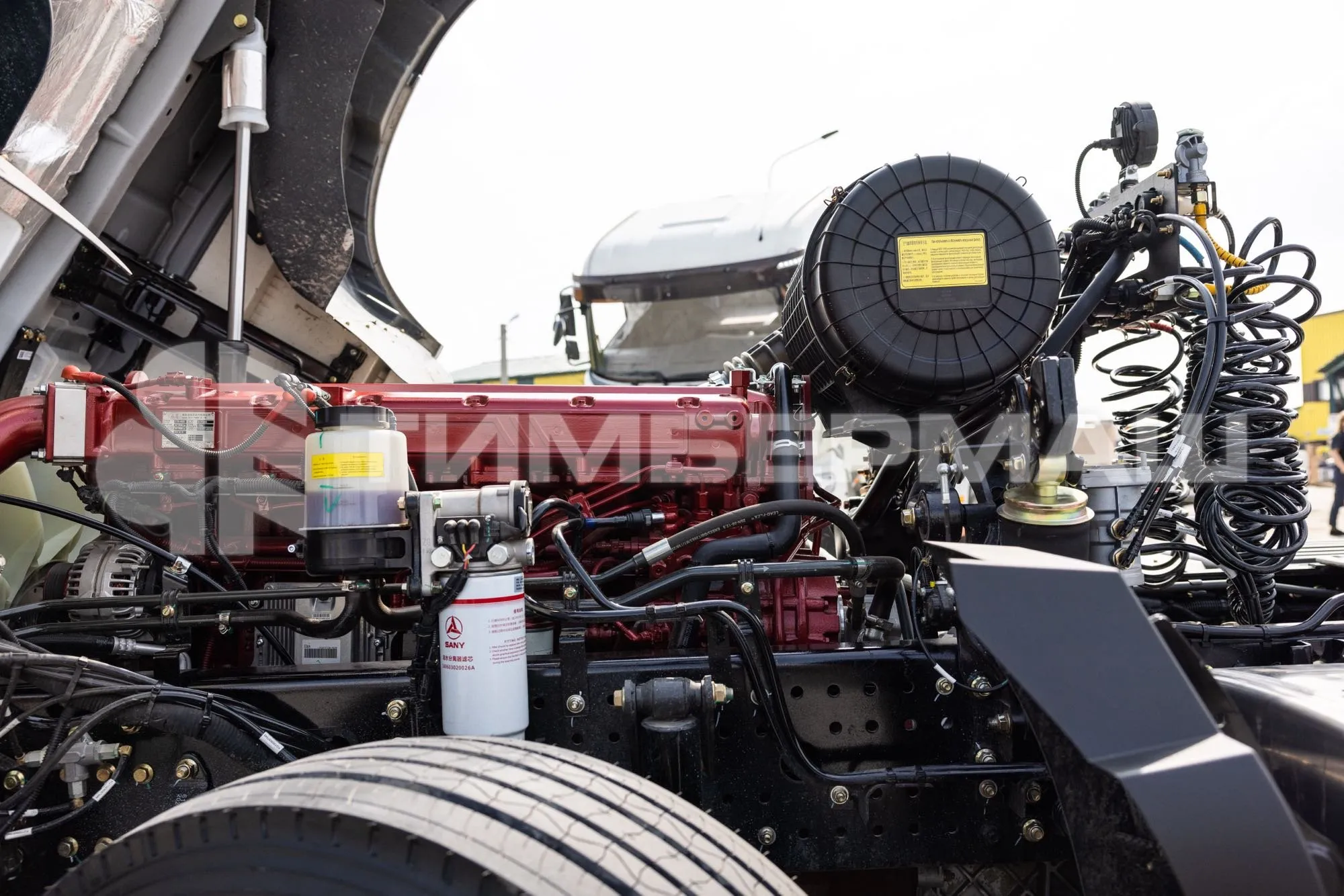 Седельный тягач SANY D495A 4x2 фото 6