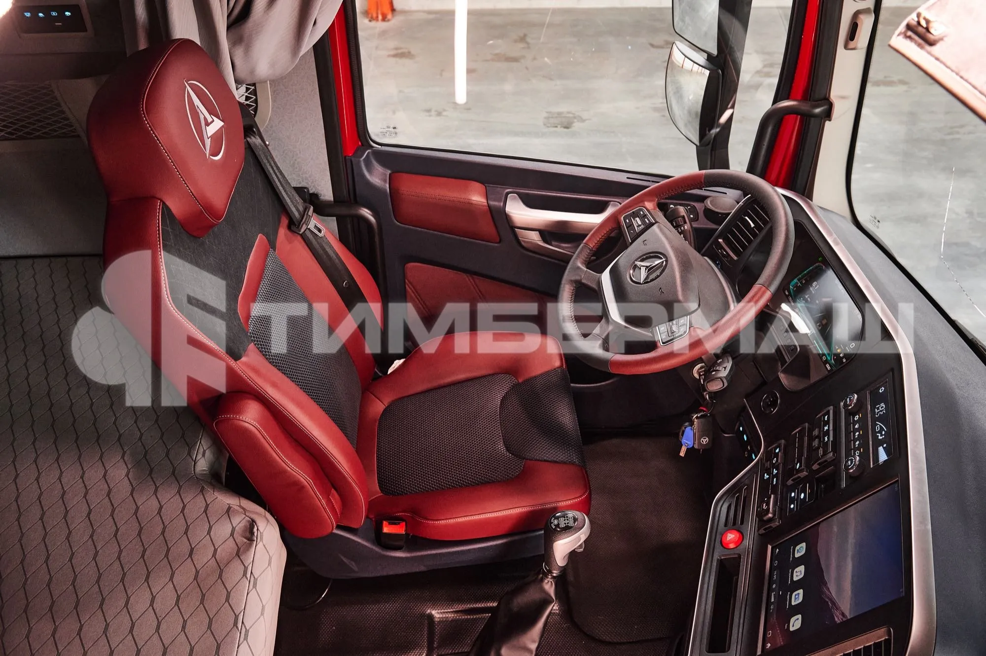 Седельный тягач SANY S585 6x4 фото 8